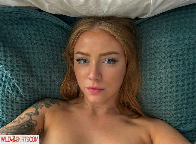 Little-miss-red / Becca__anne / Rebecca Adams / Rebeccaadamss / little-miss-red nude OnlyFans, Instagram leaked photo #11