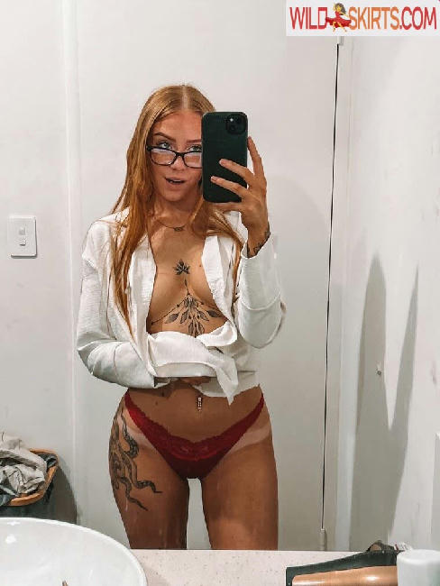 Little-miss-red / Becca__anne / Rebecca Adams / Rebeccaadamss / little-miss-red nude OnlyFans, Instagram leaked photo #12