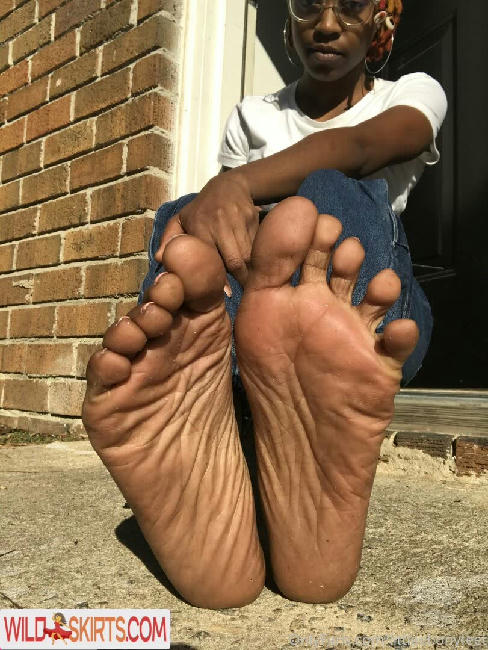 littleebonyfeet / littleebonyfeet / prettyfeetpicsx nude OnlyFans, Instagram leaked photo #26