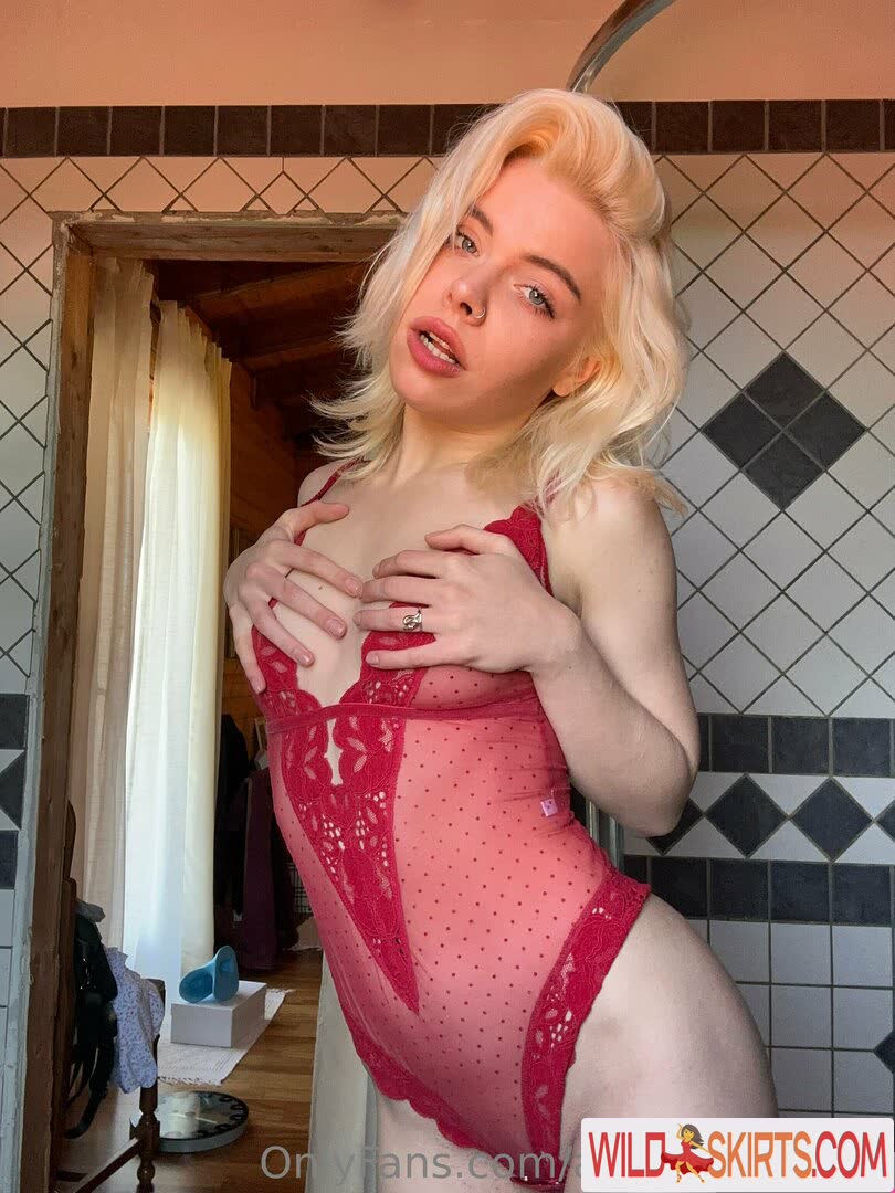 Littlesabrina nude leaked photo #47