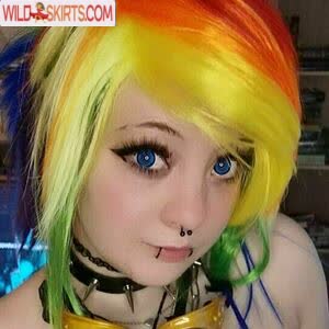 Littlescarefoxfree nude leaked photo #20