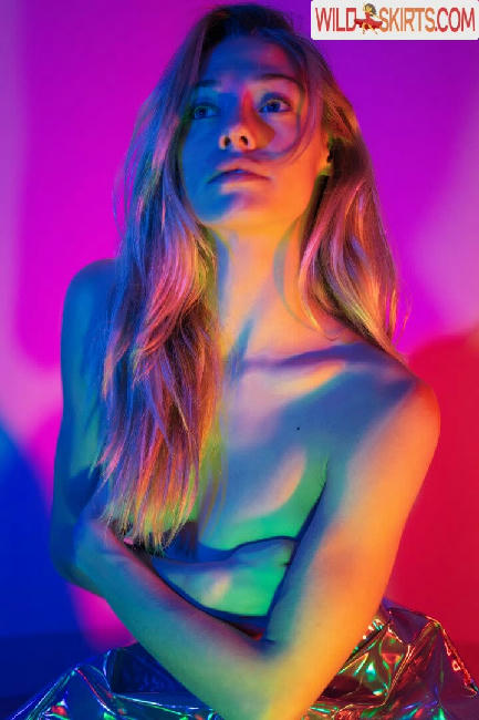 Livy Poulin / livypoulin nude Instagram leaked photo #14