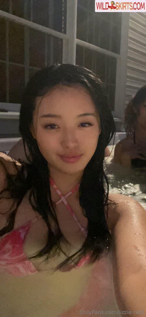 Lizzieekim nude leaked photo #7