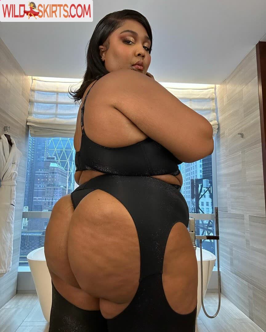 Lizzo / lizzo / lizzobeeating nude OnlyFans, Instagram leaked photo #6