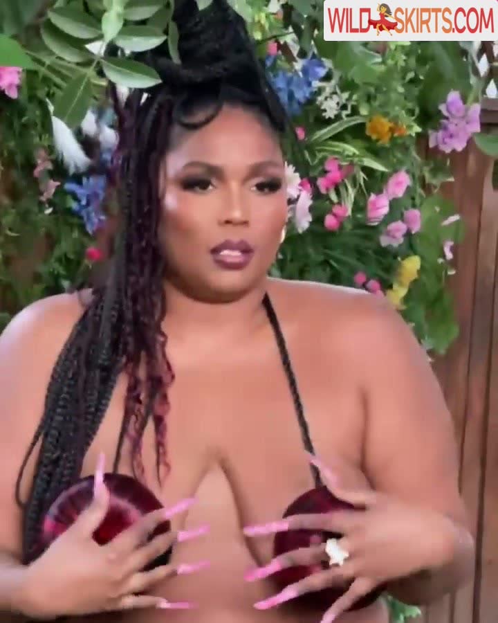 Lizzo nude leaked photo #19