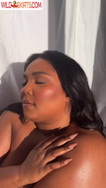 Lizzo / lizzo / lizzobeeating nude OnlyFans, Instagram leaked photo #18