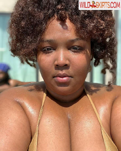 Lizzo / lizzo / lizzobeeating nude OnlyFans, Instagram leaked photo #25