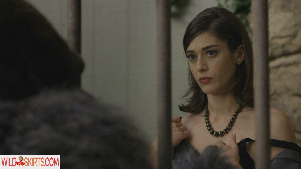 Lizzy Caplan nude leaked photo #24