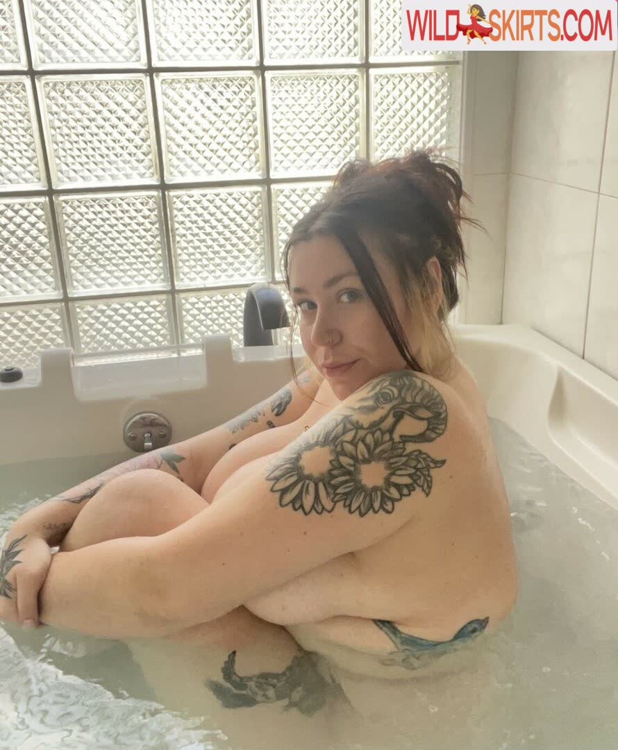 localhunni / allie loveless / alliewach / localhunni / localhunny nude OnlyFans, Instagram leaked photo #5