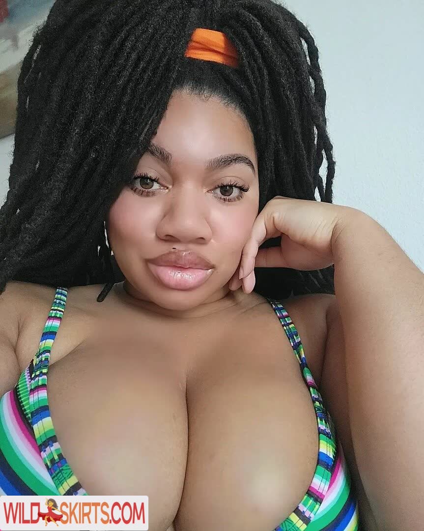 LockedHoneyPrincess nude leaked photo #29