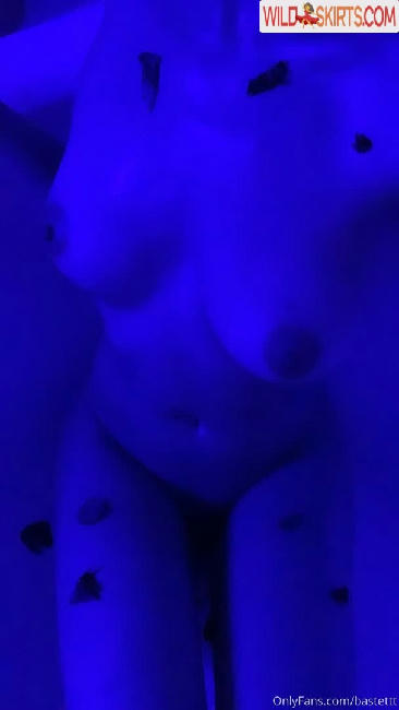 lolaqueencobra / itslolamcqueen / lolaqueencobra nude OnlyFans, Instagram leaked photo #32