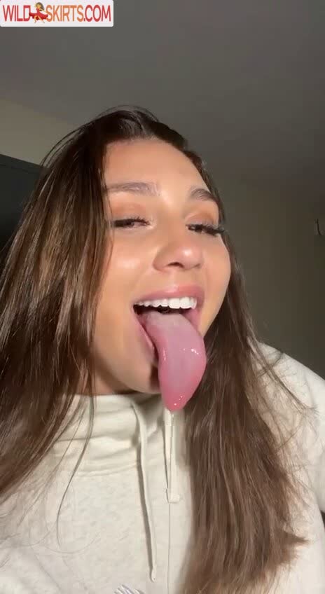 Long Tongue Fetish nude leaked photo #58