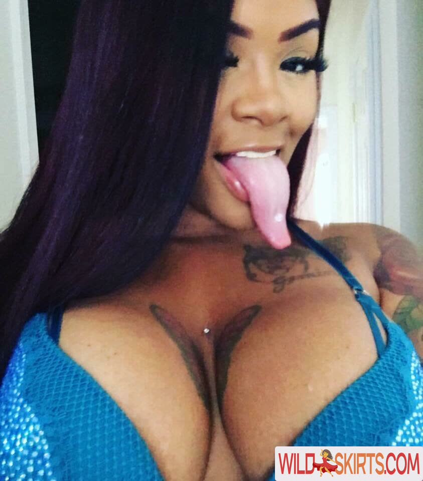 Long Tongue Fetish nude leaked photo #119