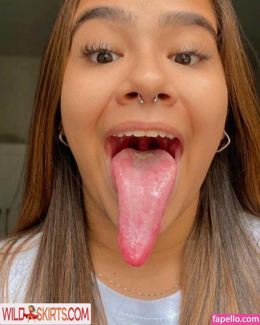 Long Tongue Fetish nude leaked photo #140