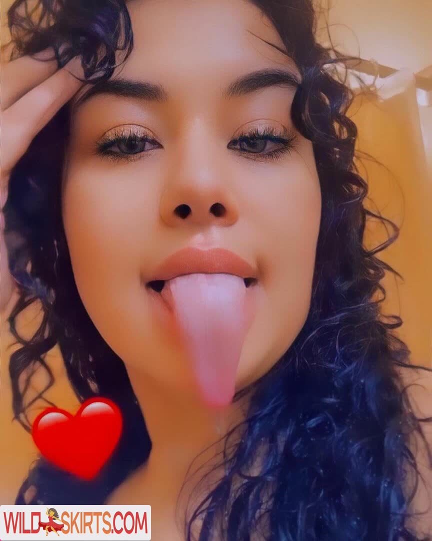 Long Tongue Fetish nude leaked photo #209