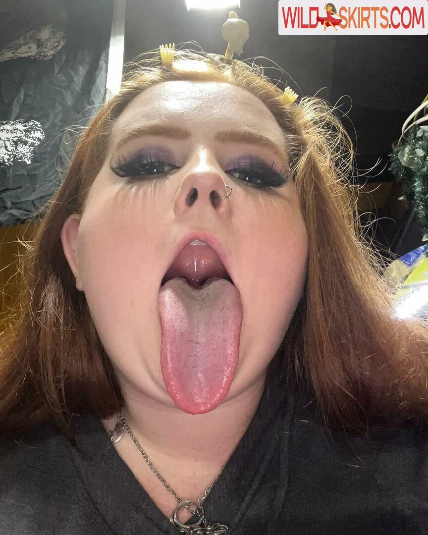 Long Tongue Fetish nude leaked photo #227