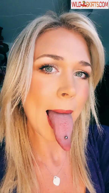 Long Tongue Fetish / _longtonguelewis / diqueentongue / longtonguelewis nude OnlyFans, Instagram leaked photo #266