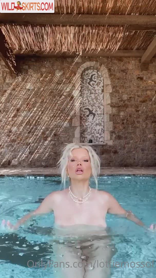 Lottie Moss / lottiemossof / lottiemossxo nude OnlyFans, Instagram leaked photo #2