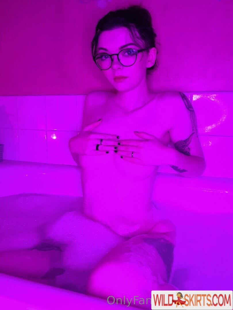 LouiseJulie / LJAphra / ljaphraof / louisejulie_ nude OnlyFans, Instagram leaked photo #101