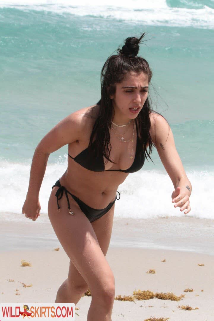 Lourdes Leon nude leaked photo #25