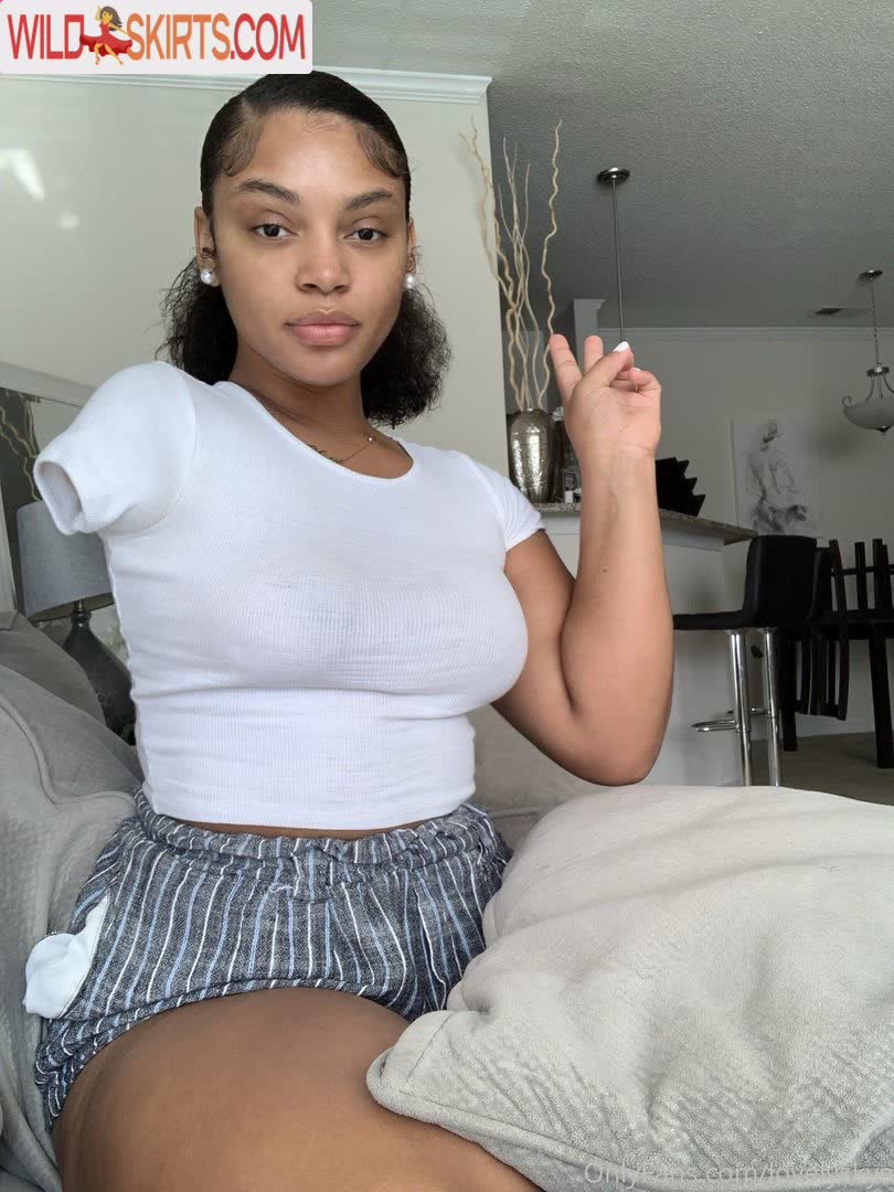 lovelyskys / ash2happyy / lovelyskys nude OnlyFans, Instagram leaked photo #4