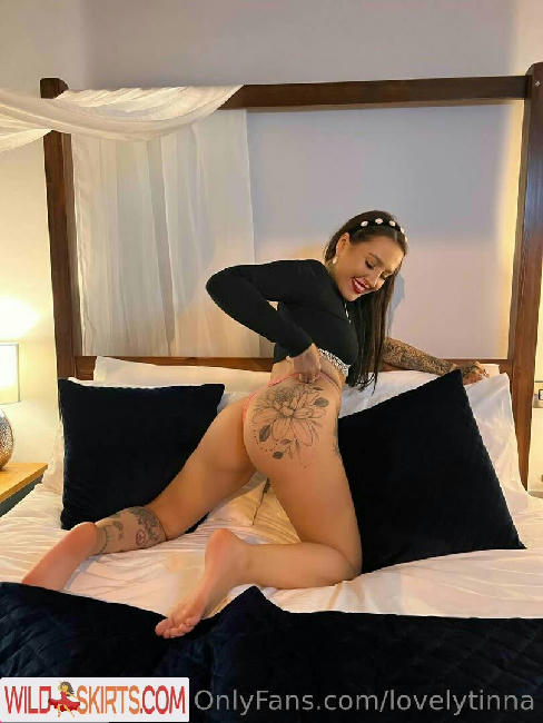 lovelytinnaxo / lovelytinnaxo / lovelytitaxo nude OnlyFans, Instagram leaked photo #53