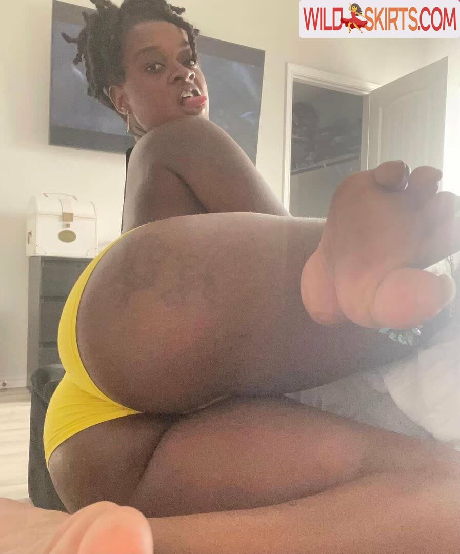 Loyal Trini / L0yal_trini / l0yaltriinii nude OnlyFans, Instagram leaked photo