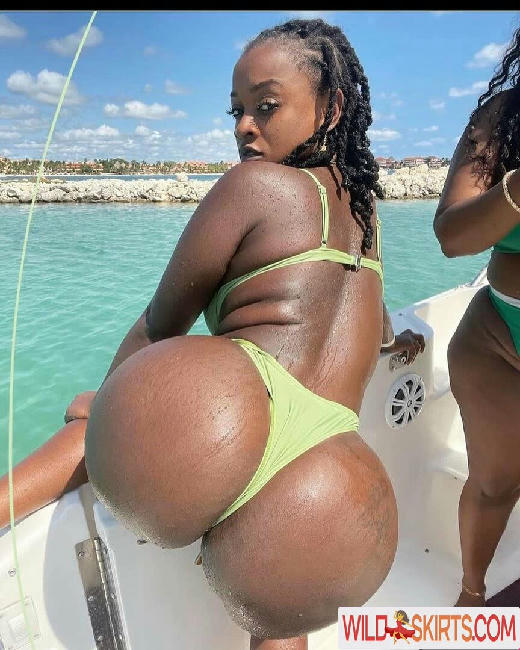 Loyal Trini / L0yal_trini / l0yaltriinii nude OnlyFans, Instagram leaked photo #10