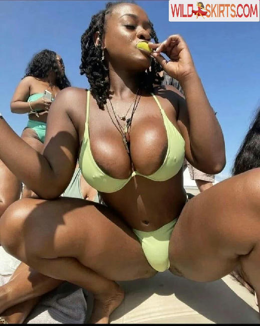 Loyal Trini / L0yal_trini / l0yaltriinii nude OnlyFans, Instagram leaked photo #15