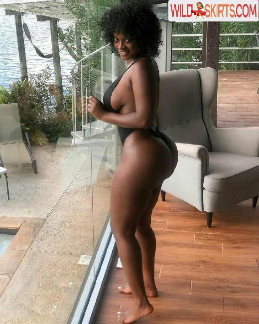 Loyal Trini / L0yal_trini / l0yaltriinii nude OnlyFans, Instagram leaked photo #35