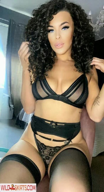 lozabella / lauren louise / lozabella / lozabellaa nude OnlyFans, Instagram leaked photo #10