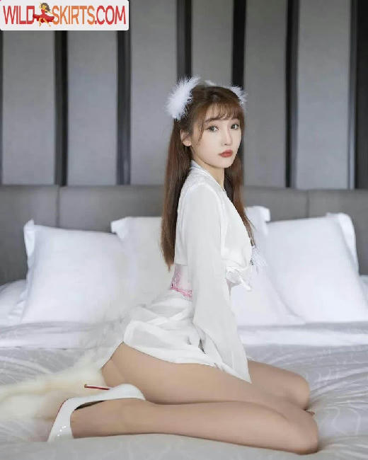 Lu Xuan Xuan / lxxbaby.official / 陆萱萱 nude Instagram leaked photo #49