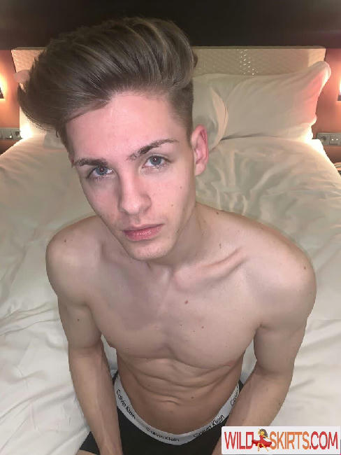 lucashallfree / itslucashall1 / lucashallfree nude OnlyFans, Instagram leaked photo #21