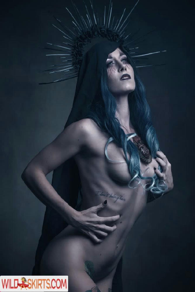 Lucilla Dry Martini / drymartini_cosplay nude Instagram leaked photo #1