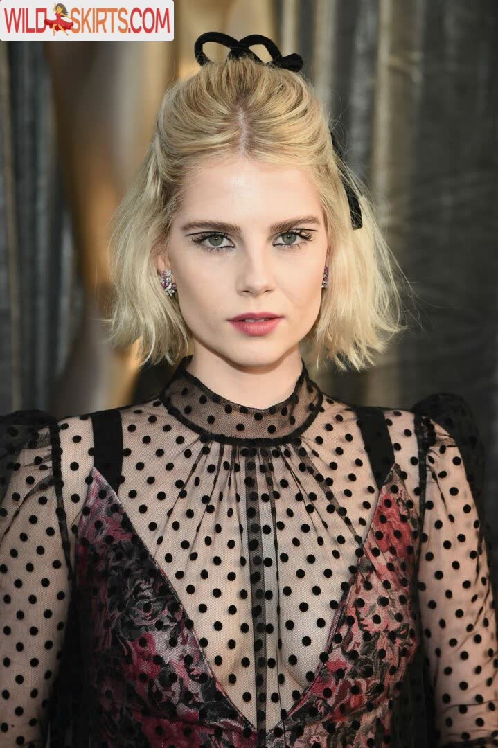 Lucy Boynton nude leaked photo #16