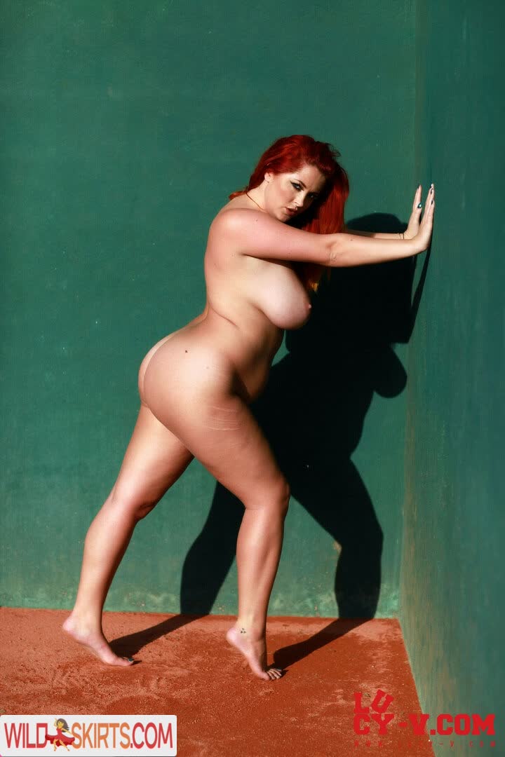 Lucy Collett / Lucy Vixen / Lucyv / lucyvixen nude OnlyFans leaked photo