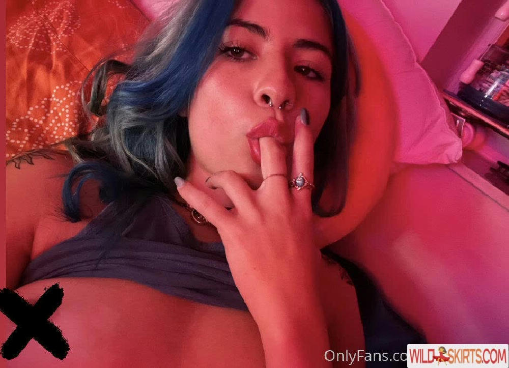 lunariaxlee / kyliemaelyn / lunariaxlee / oddizee / urlocalpothead42069 nude OnlyFans, Instagram leaked photo #28