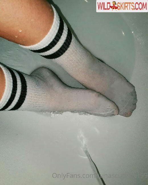 Lunascutefeet99 nude leaked photo #3