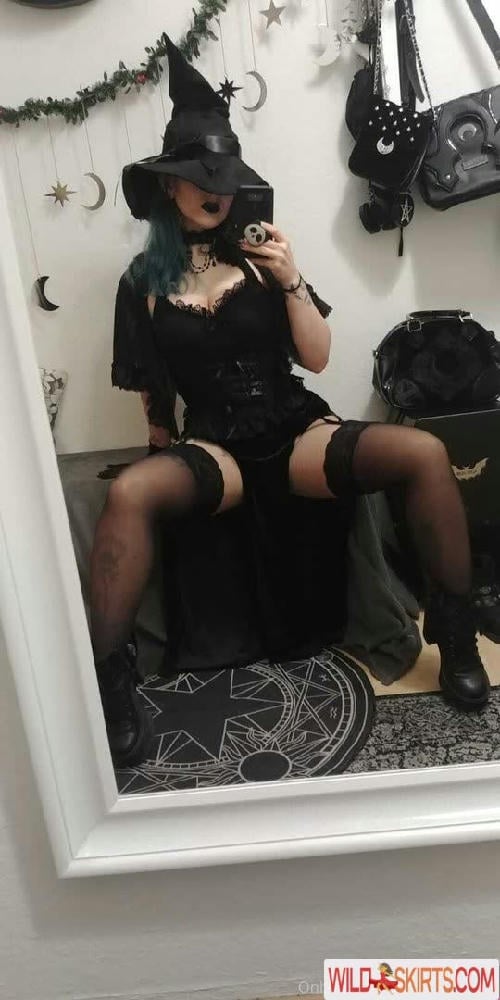 Lunatical Witch / lunaticalwitch nude OnlyFans, Instagram leaked photo #6