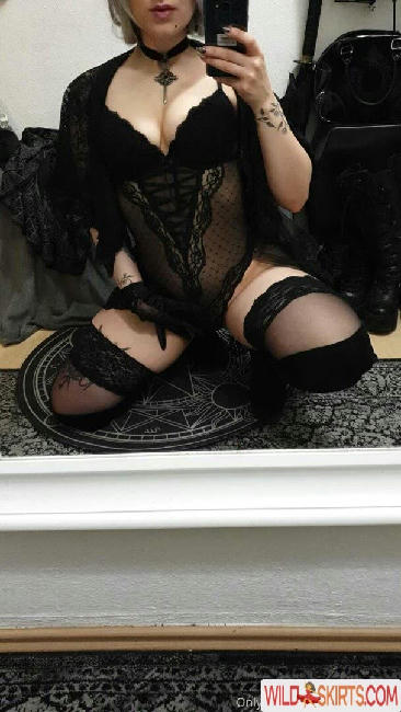 Lunaticalwitch / lunaticalwitch nude OnlyFans, Instagram leaked photo #52