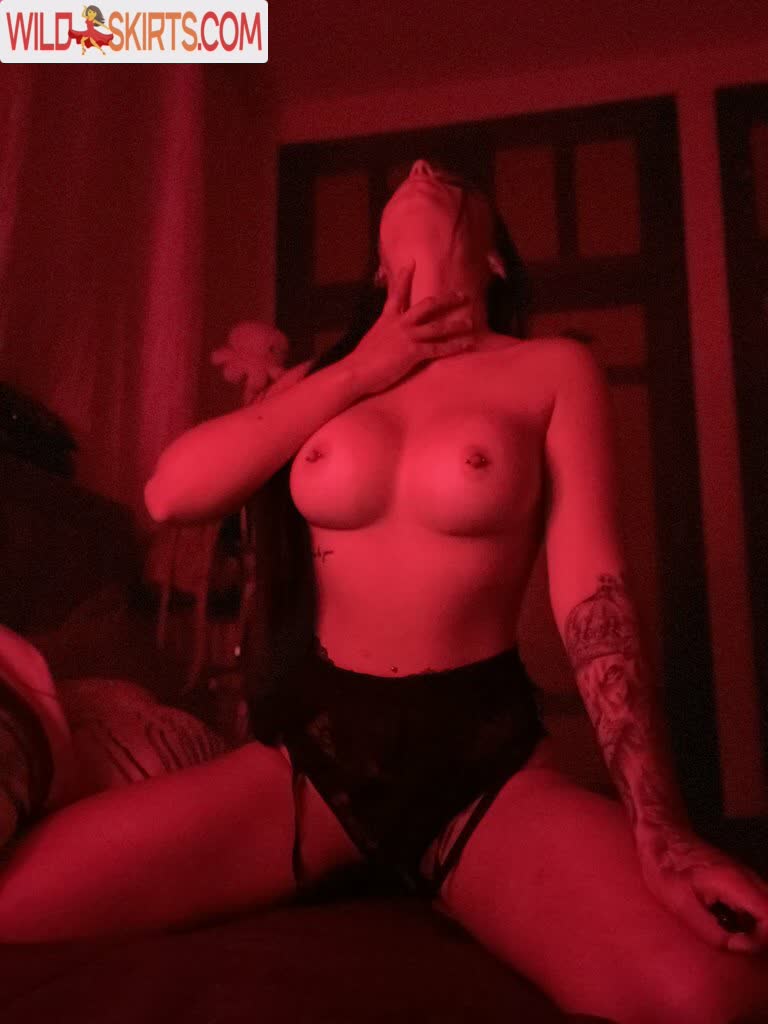 Lunna Sky / lunaskye / lunna.sky nude OnlyFans, Instagram leaked photo #12