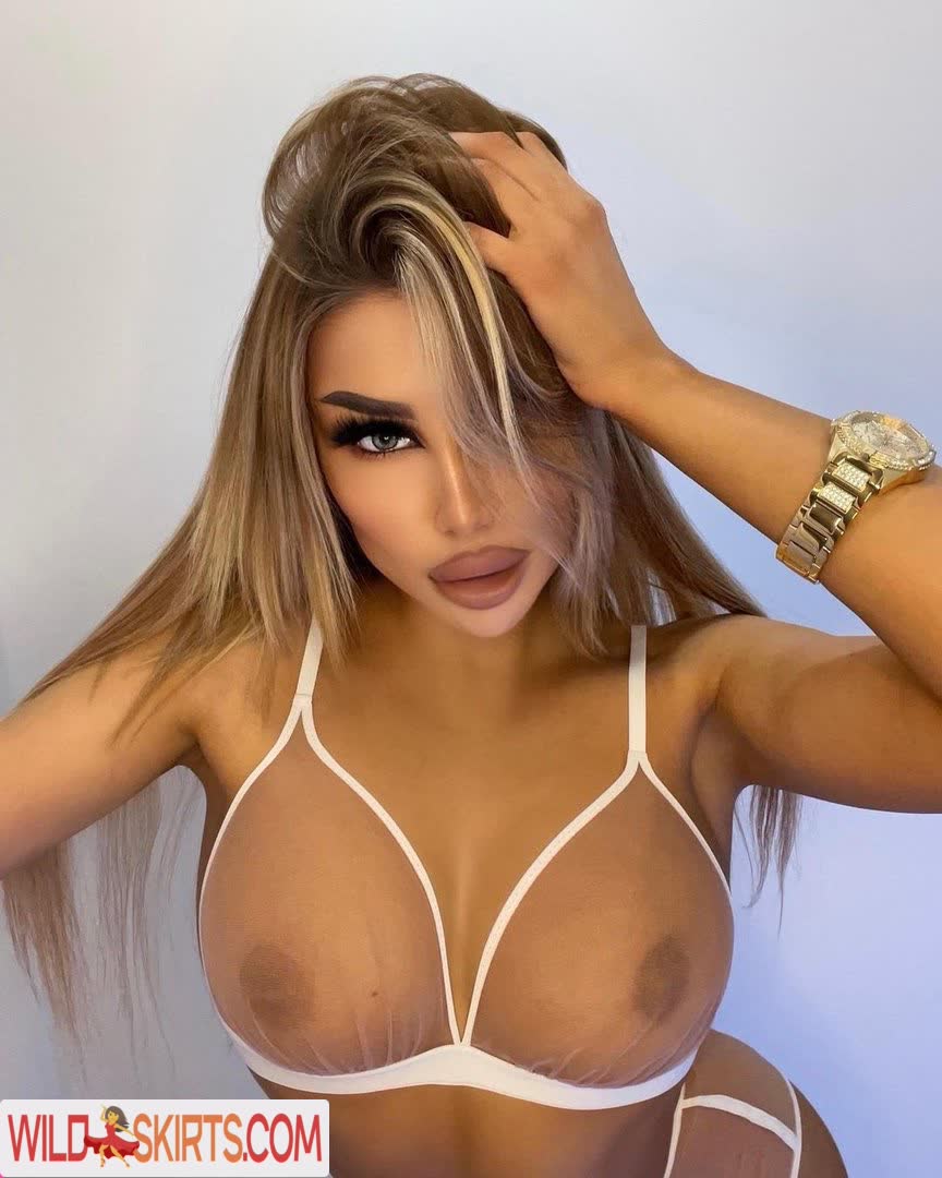 Luxurydoll / Laura Mezyk / lvxvry_doll / lvxvry_dollx nude OnlyFans, Instagram leaked photo