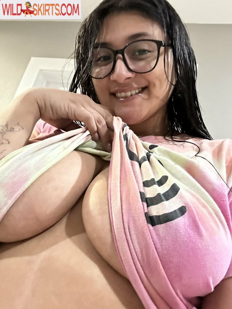 Lynettepink nude leaked photo #15