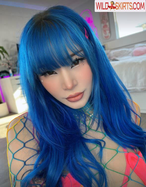 Lynienicole nude leaked photo #133