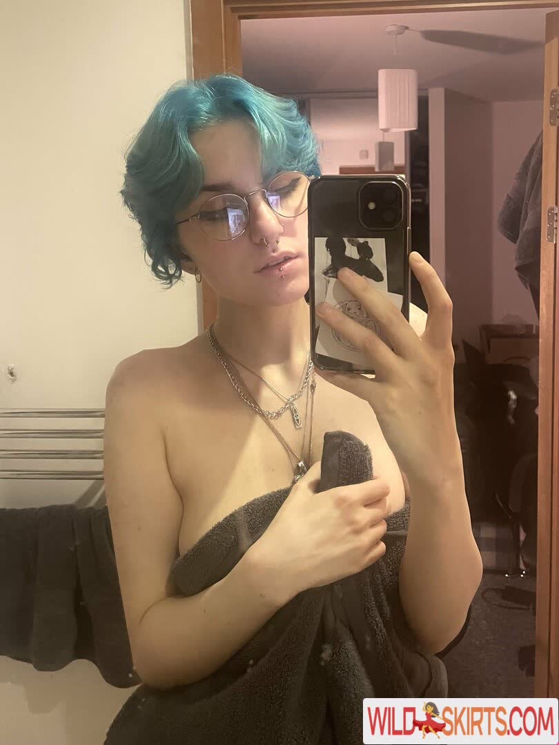 lyracr0w0 nude OnlyFans, Instagram leaked photo #1