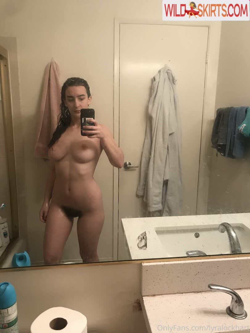 Lyralockhart nude leaked photo #33