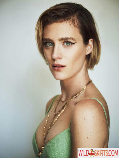 Mackenzie Davis / carolinedavis / tmackenziedavis nude OnlyFans, Instagram leaked photo #4