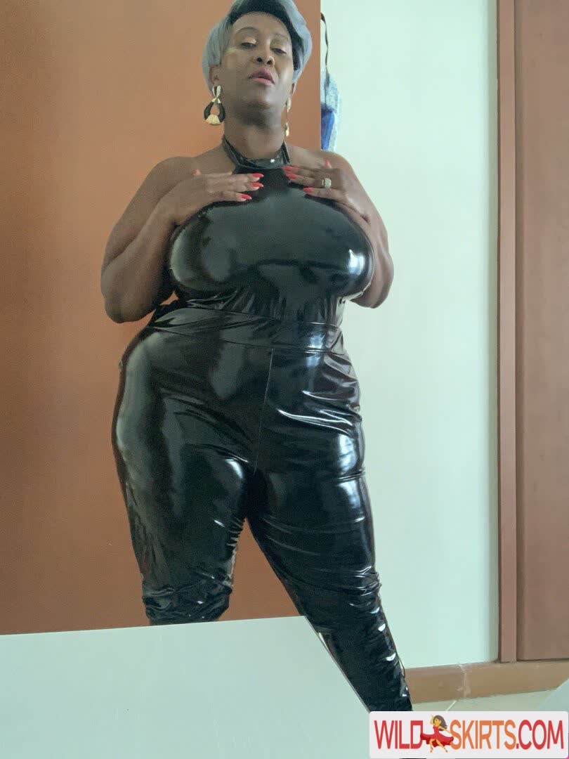 madam___caramel / madam___caramel / madame__caramel nude OnlyFans, Instagram leaked photo #13