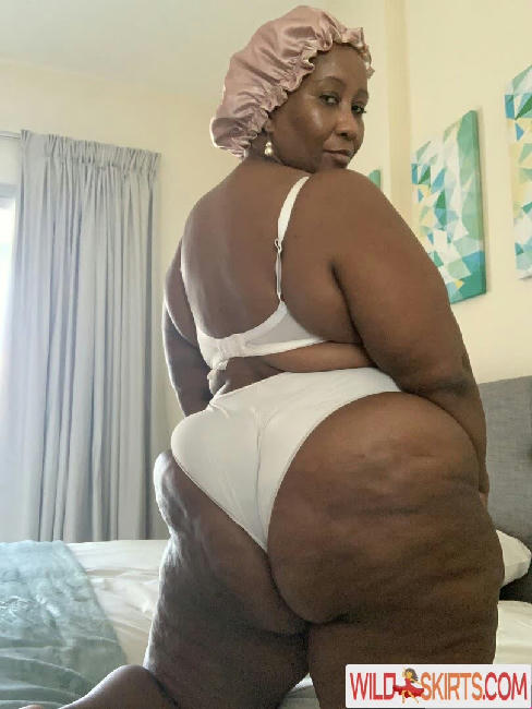 madam___caramel / madam___caramel / madame__caramel nude OnlyFans, Instagram leaked photo #6