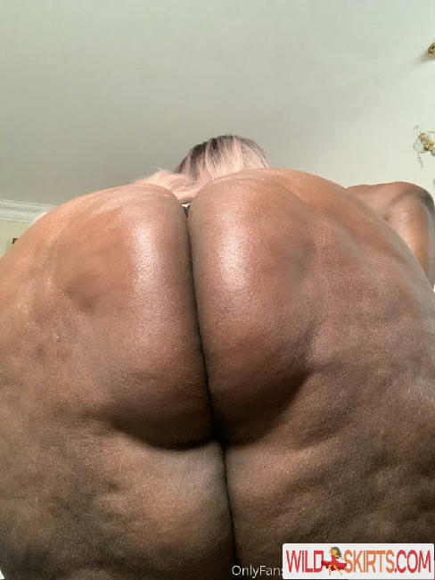 madam___caramel / madam___caramel / madame__caramel nude OnlyFans, Instagram leaked photo #17